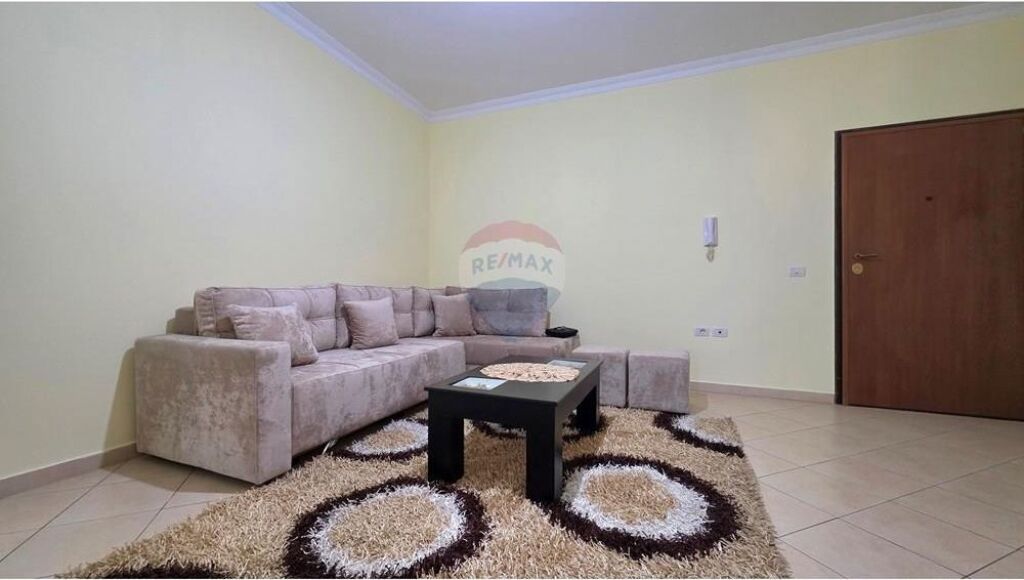 🏡 APPARTAMENTO 2+1 IN AFFITTO – VLORË