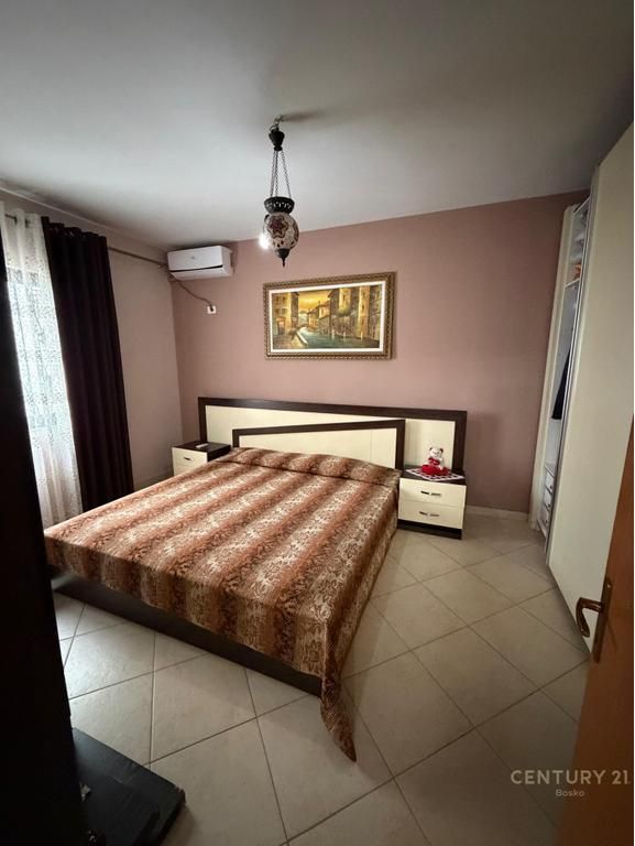 Appartamento 2+1+2 in affitto – Yzberisht (dietro Big Market)