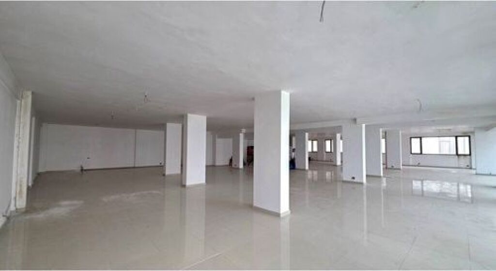 Okazion Ambjent Biznesi ne shitje ne Transballkanike,Vlore 1700€/m2 (i negociueshmem)