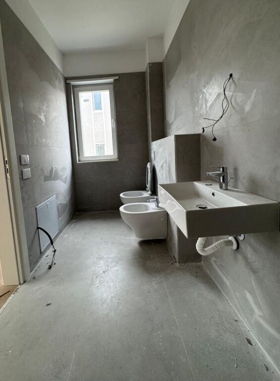 🏡 Luxury 3-Storey Villa for Sale – Collina Verde, near TEG