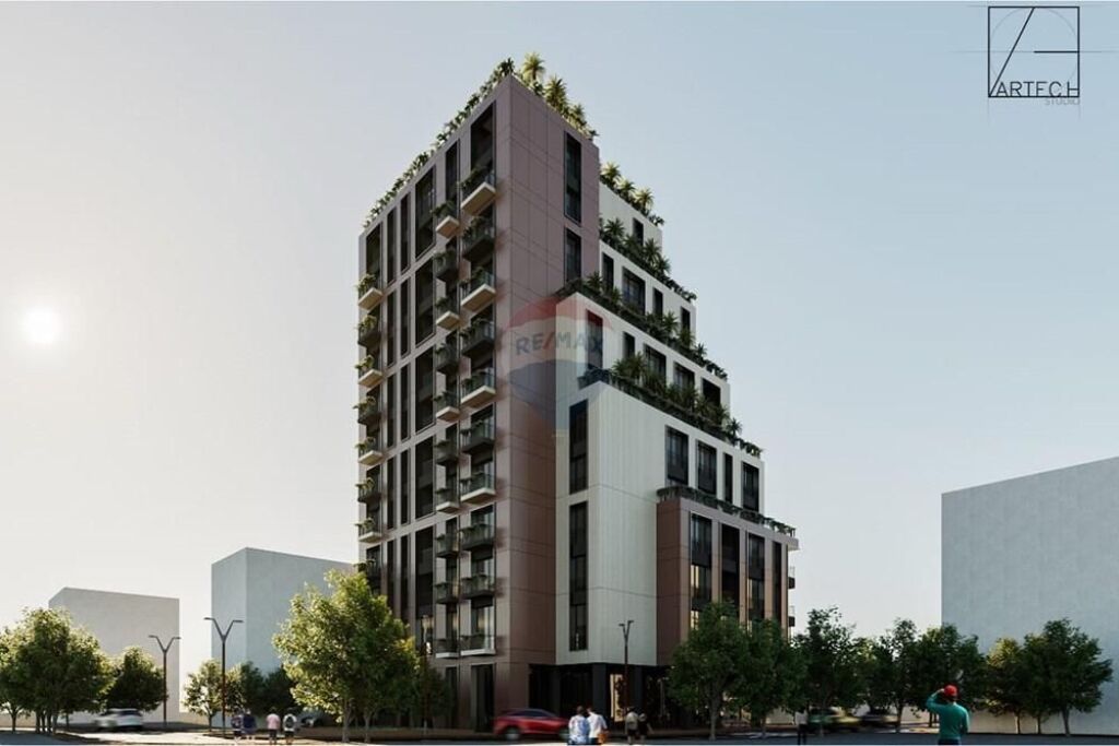Shitet apartament 2+1+2 ne Qender, Myslym Shyri