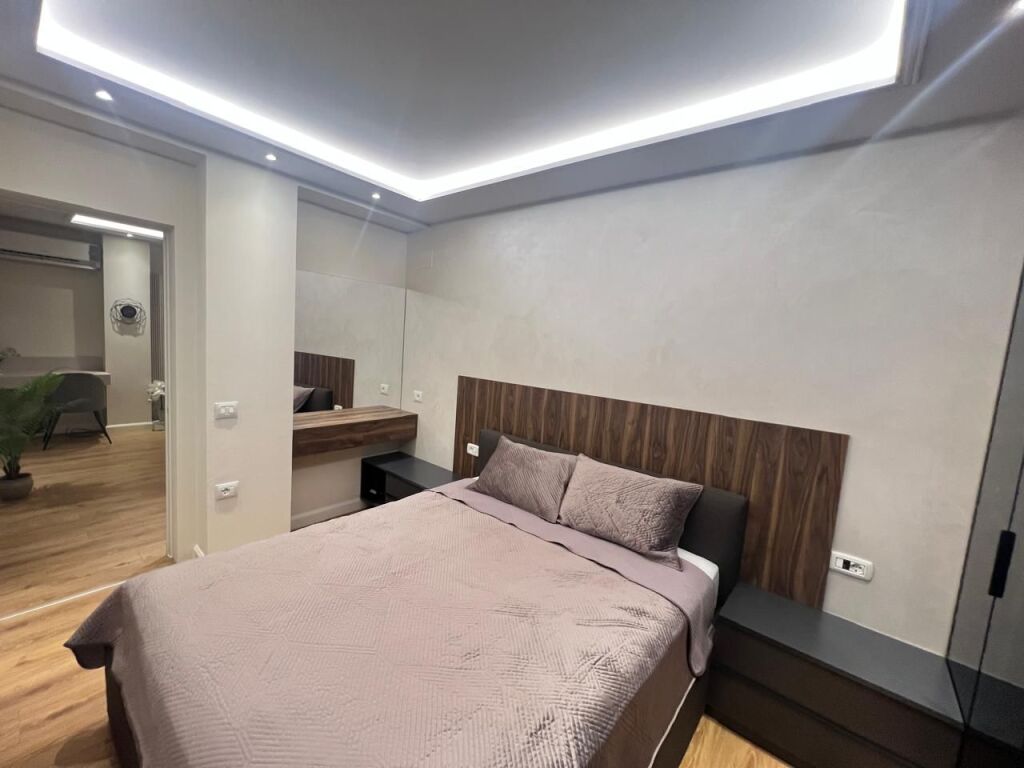 Super 1+1 for rent at Rruga e Kavajes near Qendres