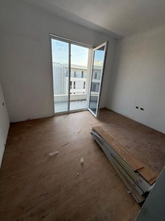 📌 Shitet Apartament 2+1+2 – Univers City