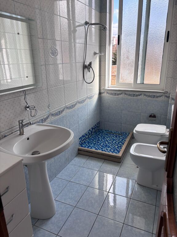 E Dibres Street, For Rent 2+1