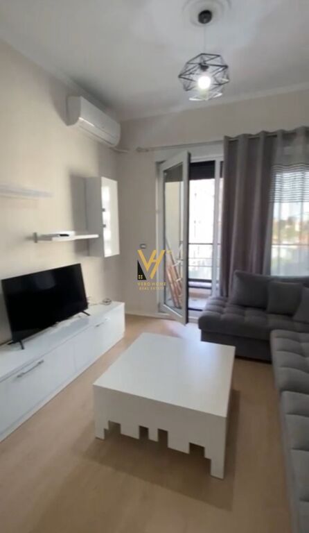 JEPET APARTAMENT 1+1+BLK ME QIRA TE 21 DHJETORI 55.000 LEKE