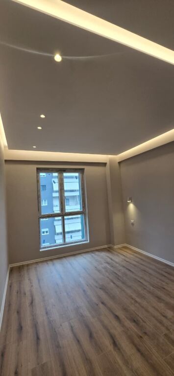 Appartamento 2+1+Parcheggio in affitto presso Komuna e Parisit.