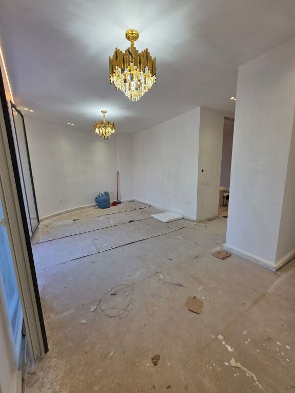 Apartament me qera, per zyre dhe banim, 2+1+2+post parkimi, Liqeni i Thate