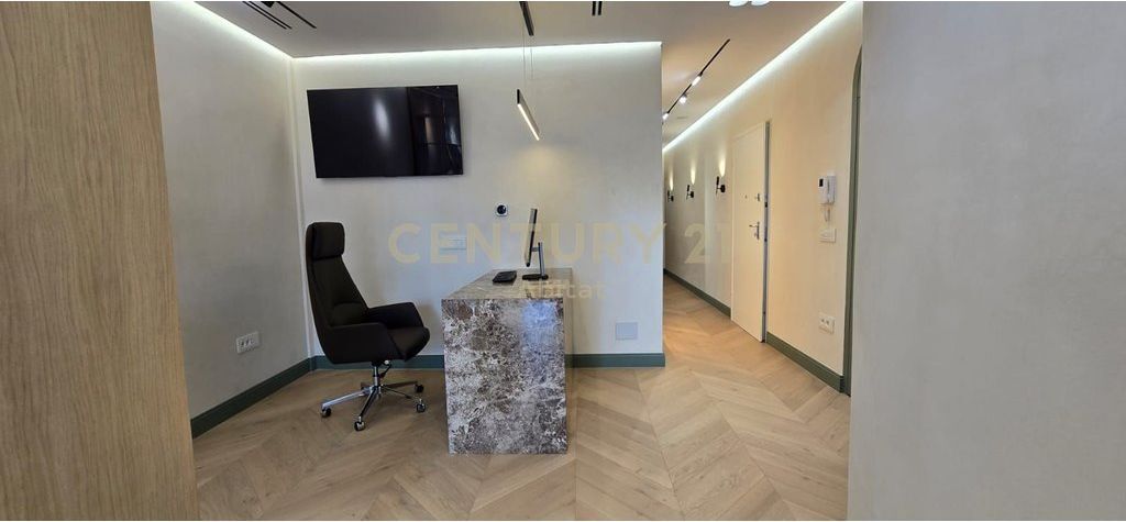 KLINIKË OSE ZYRË PËR QERA -- RESIDENCA ALTANA -- AMBIENT SUPER PREMIUM