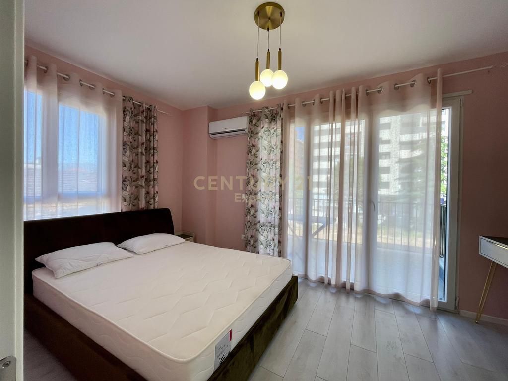 APARTAMENT 2+1 PER QIRA TEK TRIO TOWER, DON BOSKO !