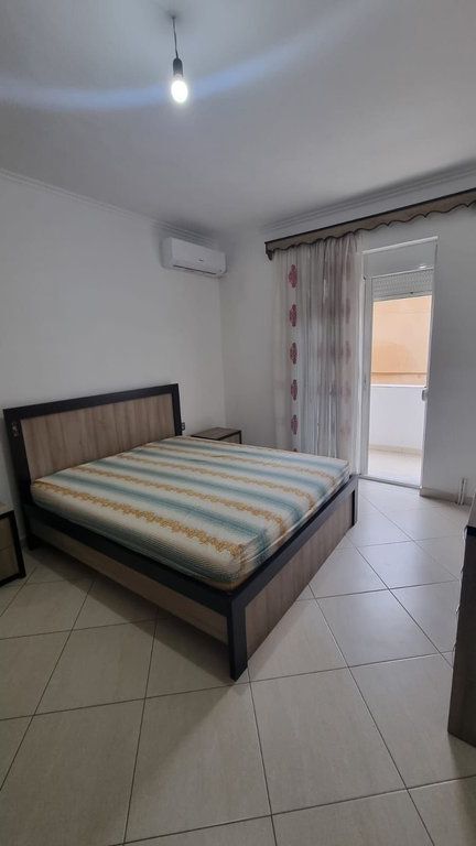 Affitto, Appartamento 2+1, Vasil Shanto, Tirane.