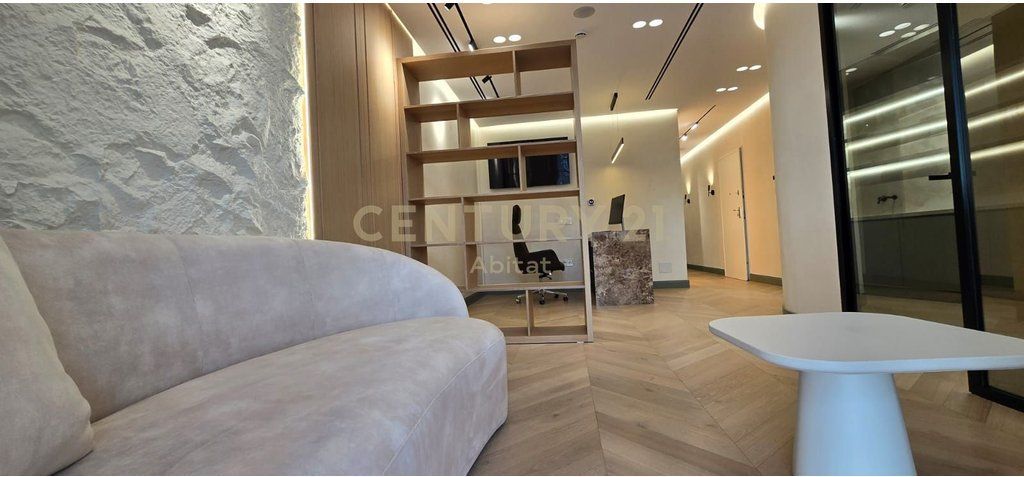 KLINIKË OSE ZYRË PËR QERA -- RESIDENCA ALTANA -- AMBIENT SUPER PREMIUM