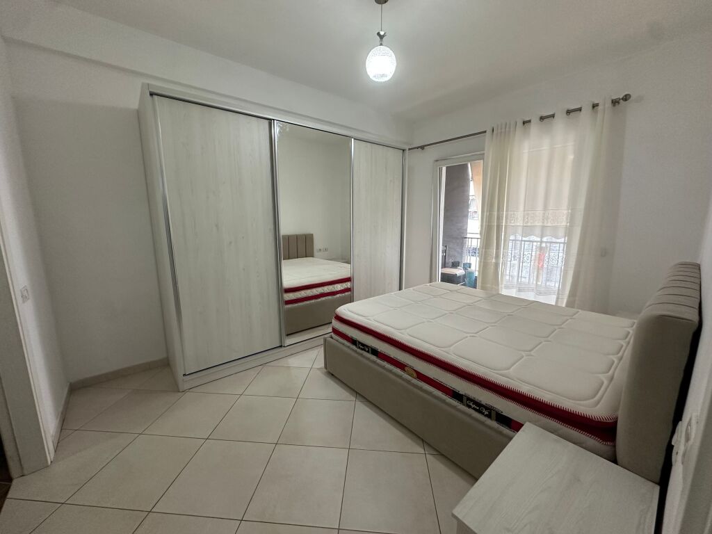 Apartment 2+1+2 , 5 May