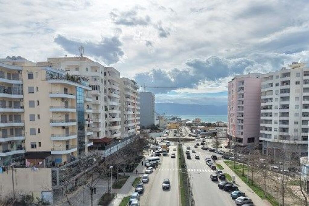 Okazion Ambjent Biznesi ne shitje ne Transballkanike,Vlore 1700€/m2 (i negociueshmem)