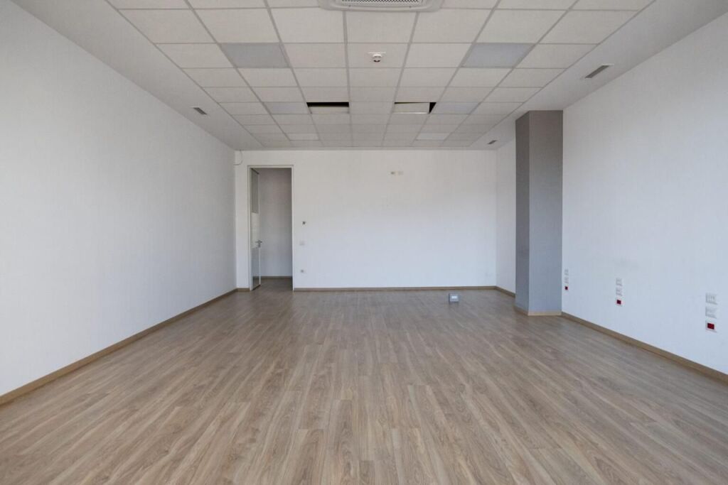 UFFICIO IN AFFITTO 380 M2 ALI DEMI 4.500 EURO