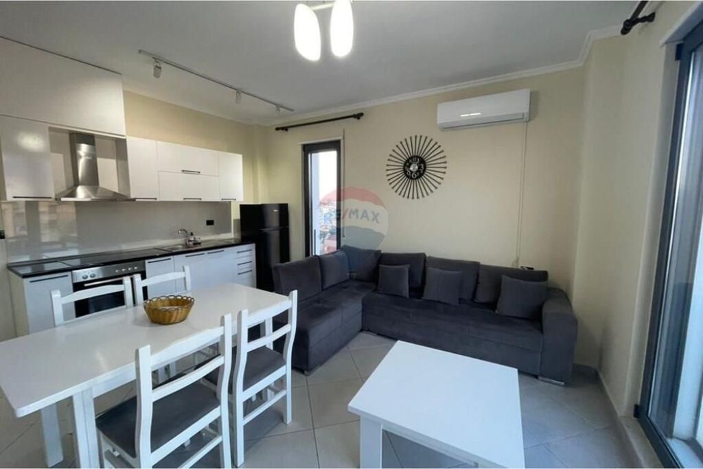 Apartament 1+1 per qira prane Fakultetit te Mjekesise!