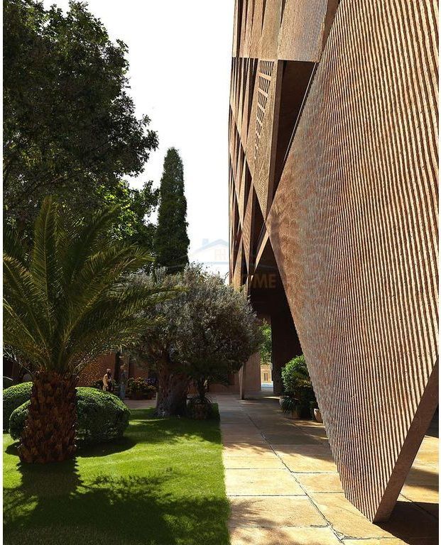 Shitet, Apartament 2+1+2, Tirana Tower, Rruga Xhamfize Keko,Tirane