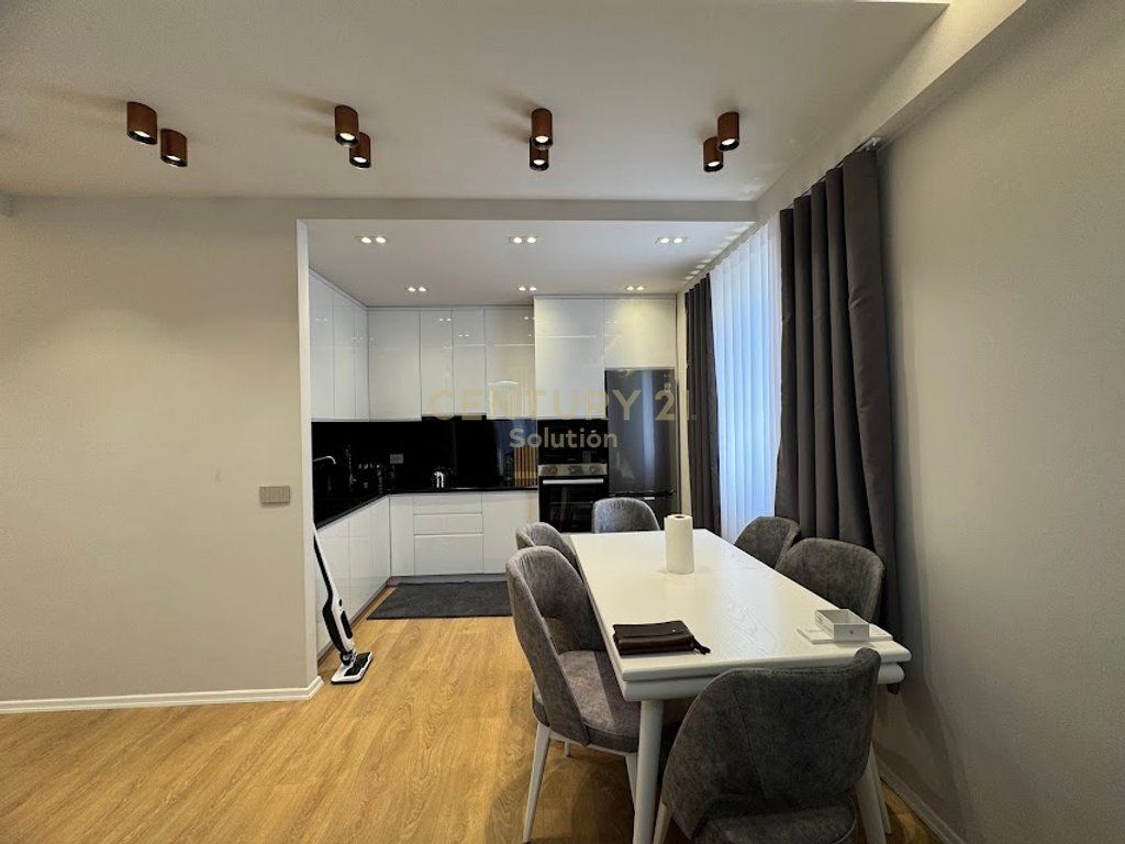 Apartment 2+1+2 Parking Spaces
