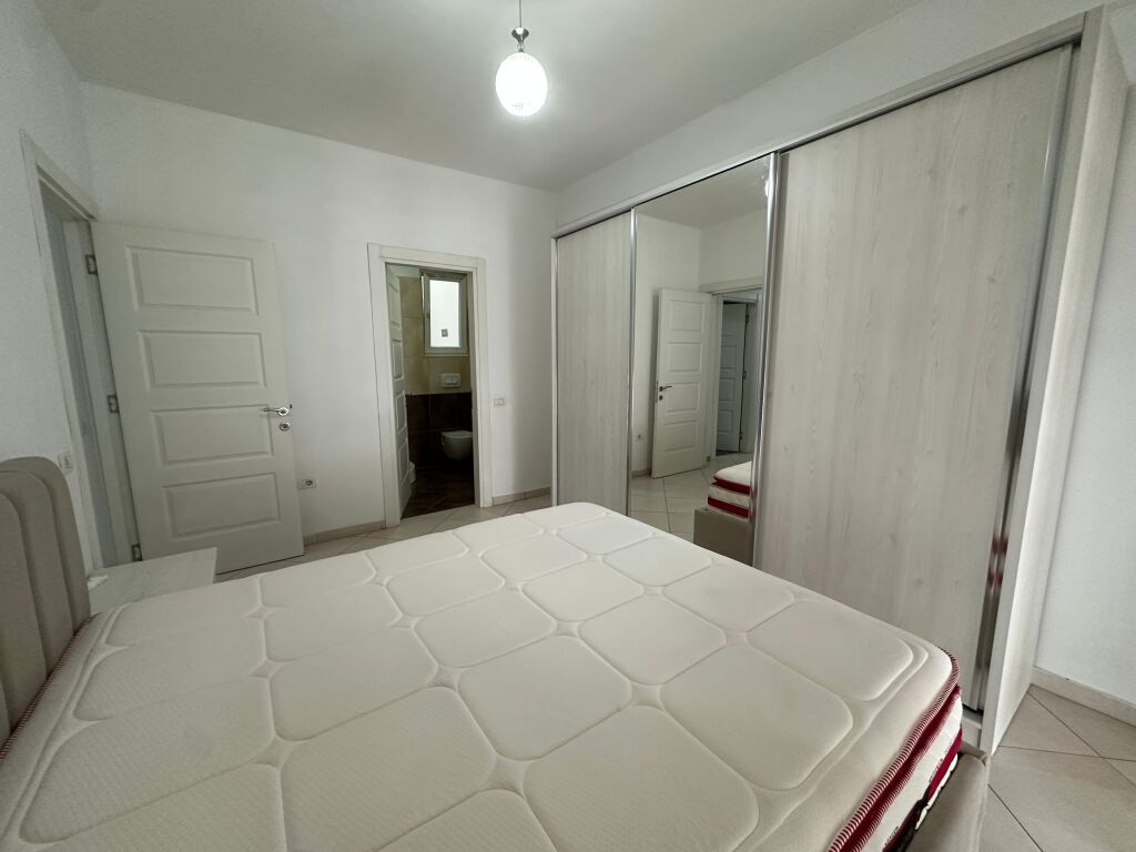 Apartment 2+1+2 , 5 May