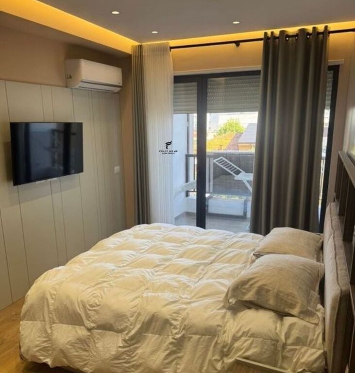 SHITET APARTAMENT 2+1 BLLOKU AMBASADAVE 370.000 EURO