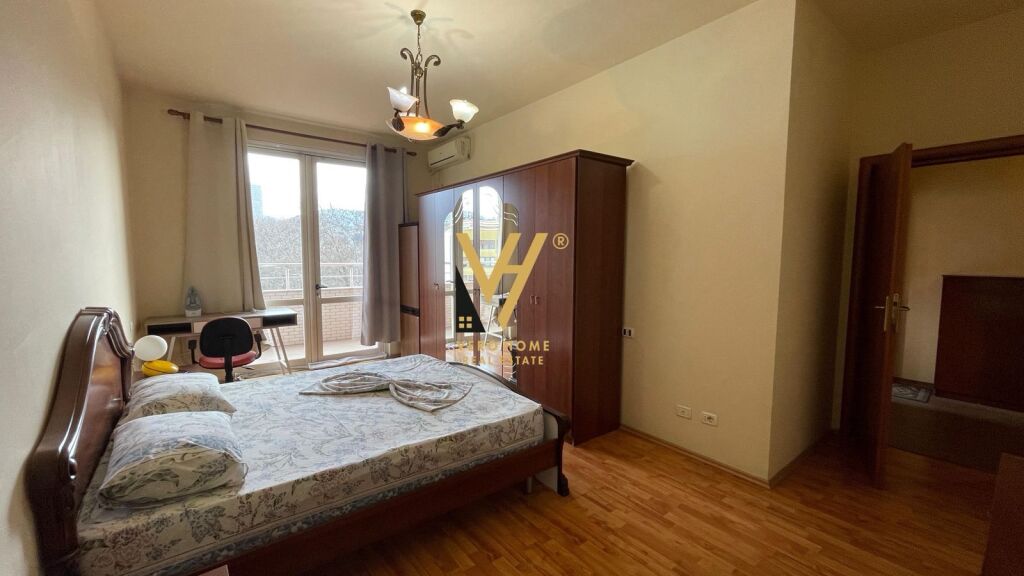 JEPET APARTAMENT 2+1+2+BLK ME QIRA NE MYSLYM SHYR 75.000 LEKE