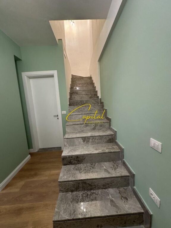 APPARTAMENTO DUPLEX 3+1 LAGO ASCIUTTO 150.000 LEKE