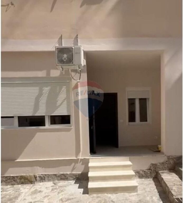 Apartment - For Sale - Muhamet Deliu Street, Tirana(ID: 530571006-27)