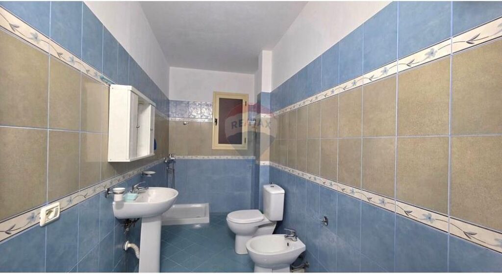 🏡 APPARTAMENTO 2+1 IN AFFITTO – VLORË