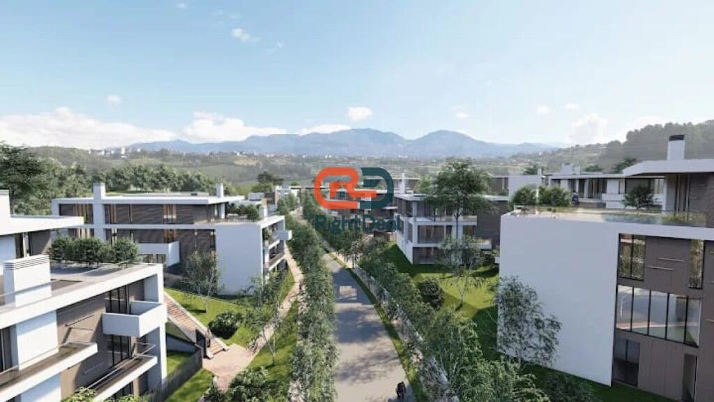Tek Tulipan Residence, Shitet Apartament 2+1+2, Me Verande, Oborr Dhe Post Parkimi !!