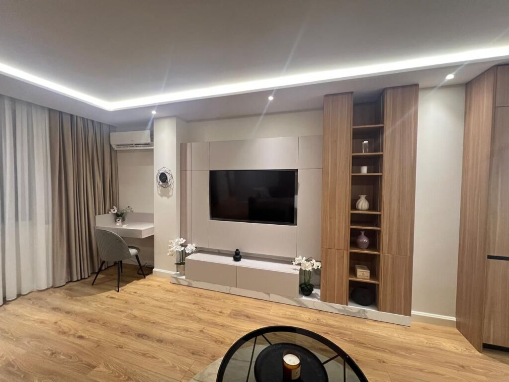 Super 1+1 for rent at Rruga e Kavajes near Qendres