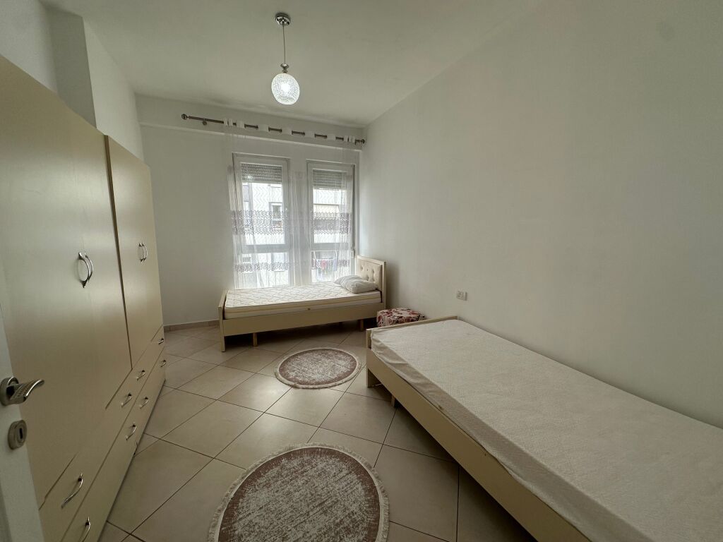 Apartment 2+1+2 , 5 May