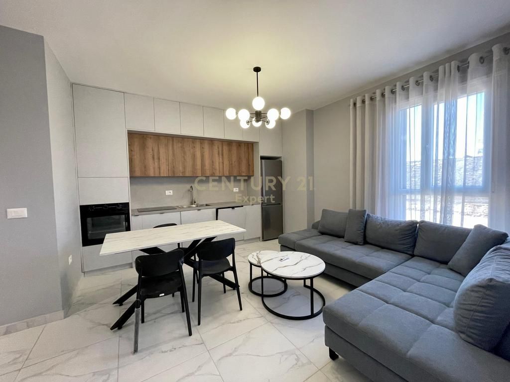 APARTAMENT 2+1 PER QIRA TEK TRIO TOWER, DON BOSKO !