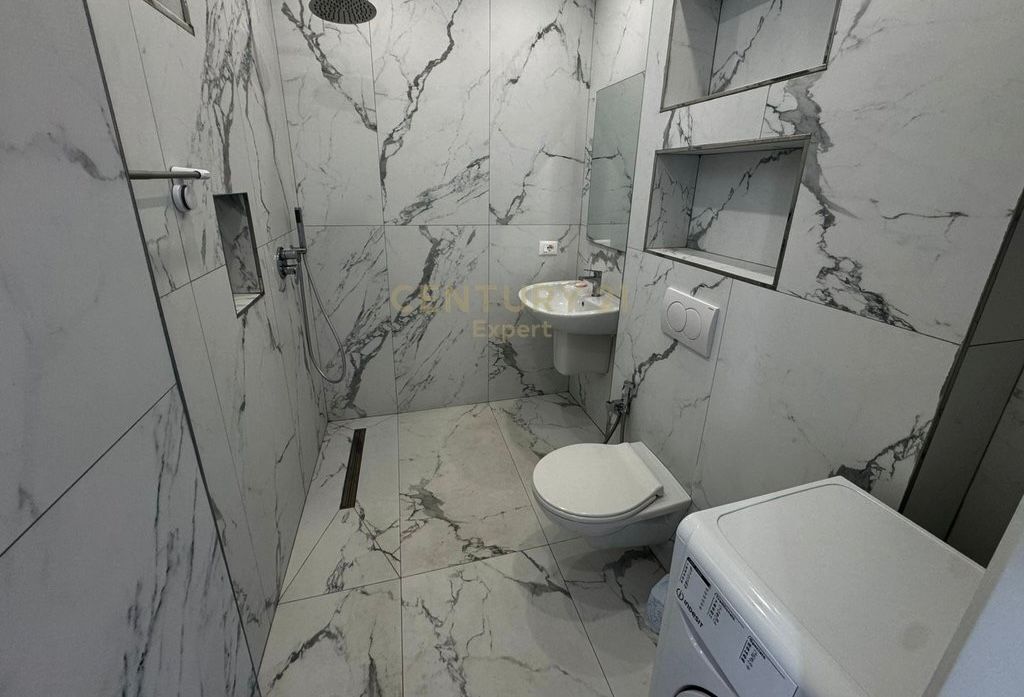Apartment 1+1 for rent, Ferit Xhajko Street