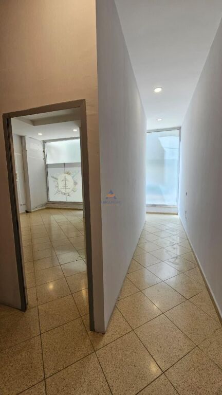 SI AFFITTO GENTILMENTE 136M2 KODRA E DIELLIT 100.000 LEKE