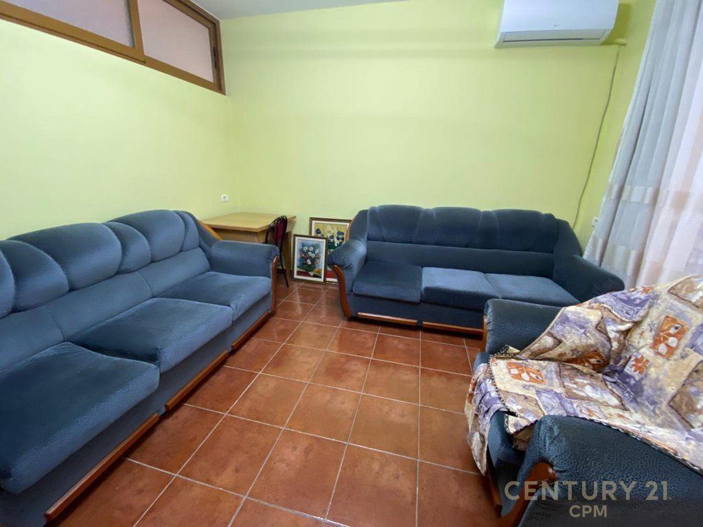 APARTAMENT 1+1 ME QIRA TEK KOMUNA E PARISIT