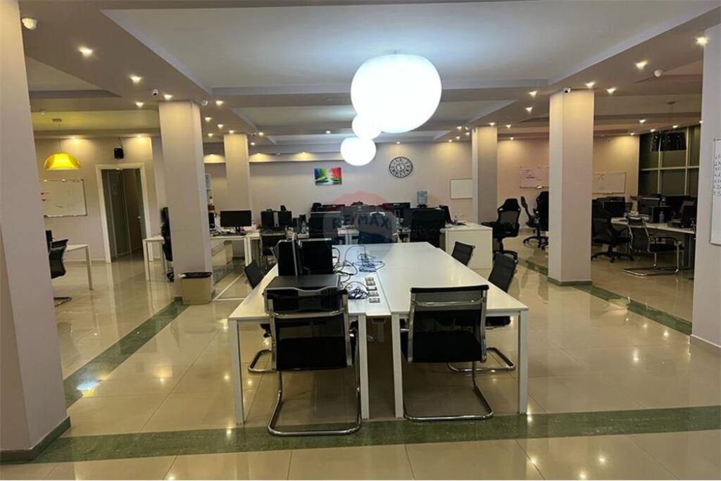 Ufficio - In Affitto - River Residenza 2, Tirana(ID: 530221059-421)
