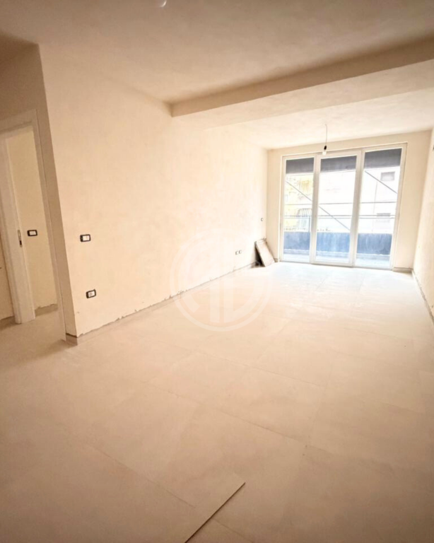 Apartament  1+1 për shitje — Rezidenca Montevideo