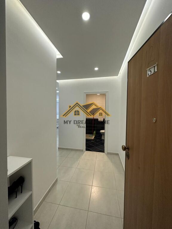 SHITET APARTAMENT 2+1 PLAZH DURRES
