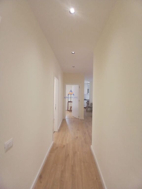 JEPET ME QIRA APARTAMENT 2+1+BALLKON RRUGA SIRI KODRA 80.000 LEKE
