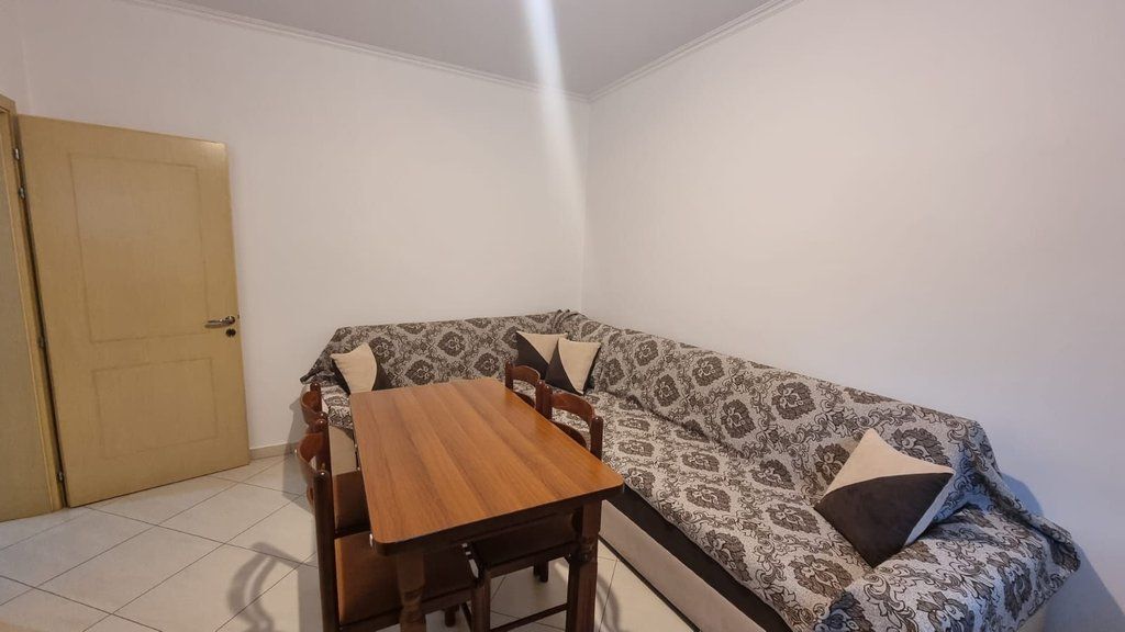 Affitto, Appartamento 2+1, Vasil Shanto, Tirane.