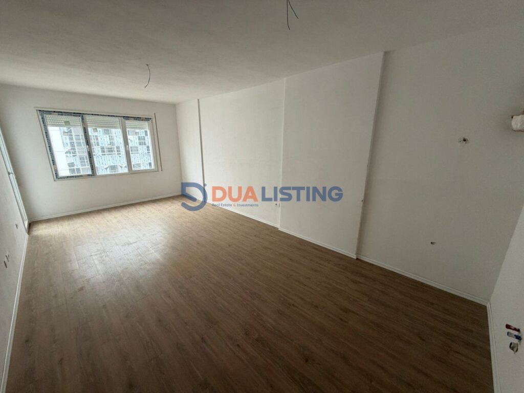 Apartment 2+1 for sale in Kamez just finished .