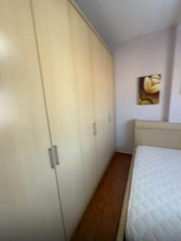 Apartament me qera 2+1