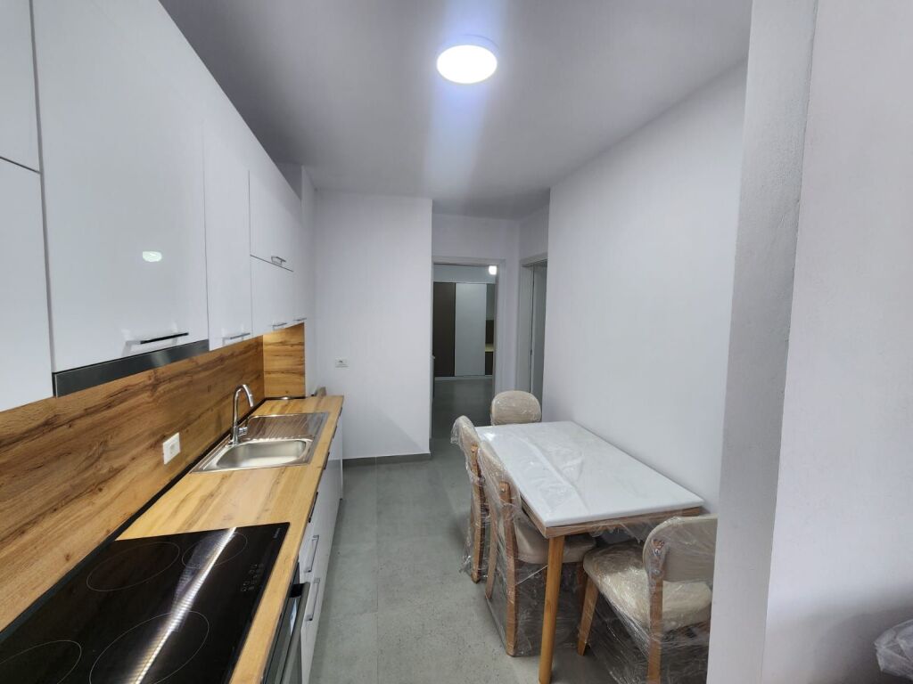APPARTAMENTO 2+1 IN AFFITTO VICINO A KAZAZI, DURRËS
