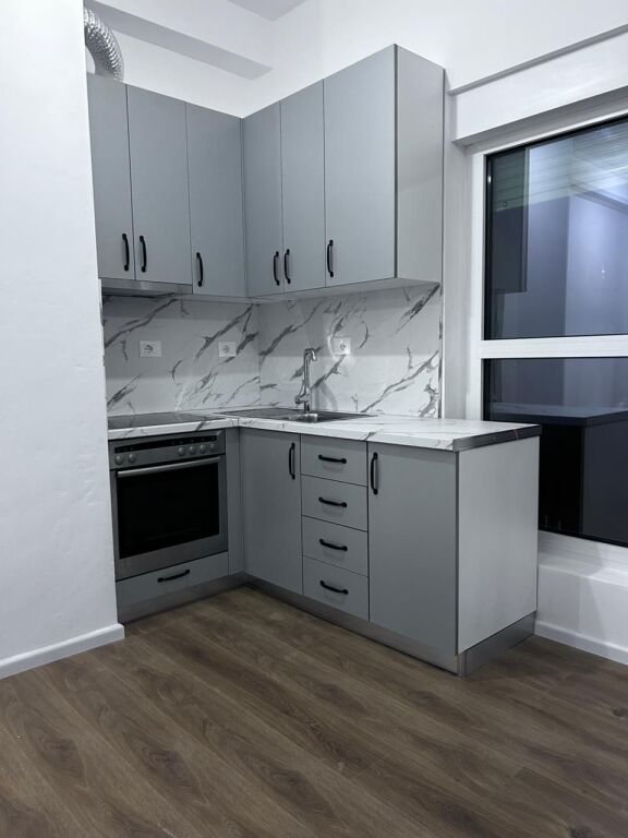 🏠 Appartamento 1+1 in affitto 📍 Residenca Kadiu – Ali Demi💰 Prezzo: 35.000 lekë/mese