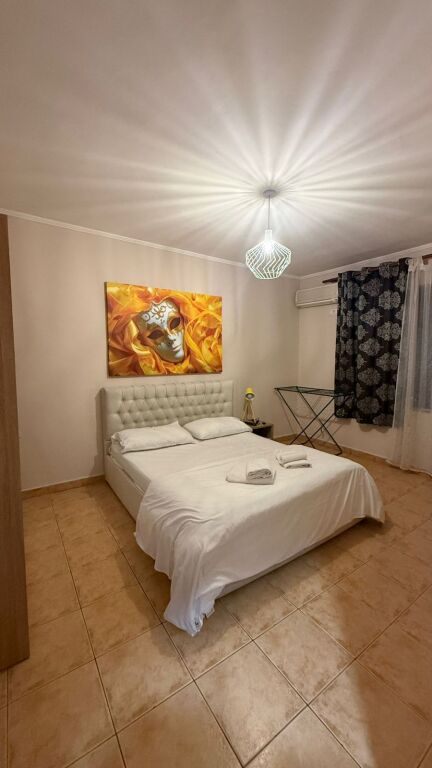 Exclusive, Apartment for rent – near the Colosseum, Tirana 📍