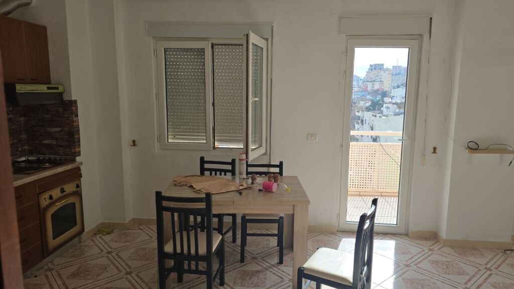 🏡 Apartment 1+1 available in the heart of Durres
