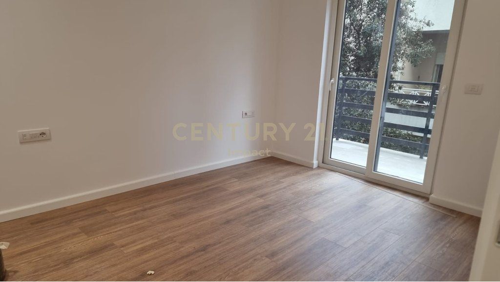 Apartment 1+1 For Sale Dry Lake, Tirana