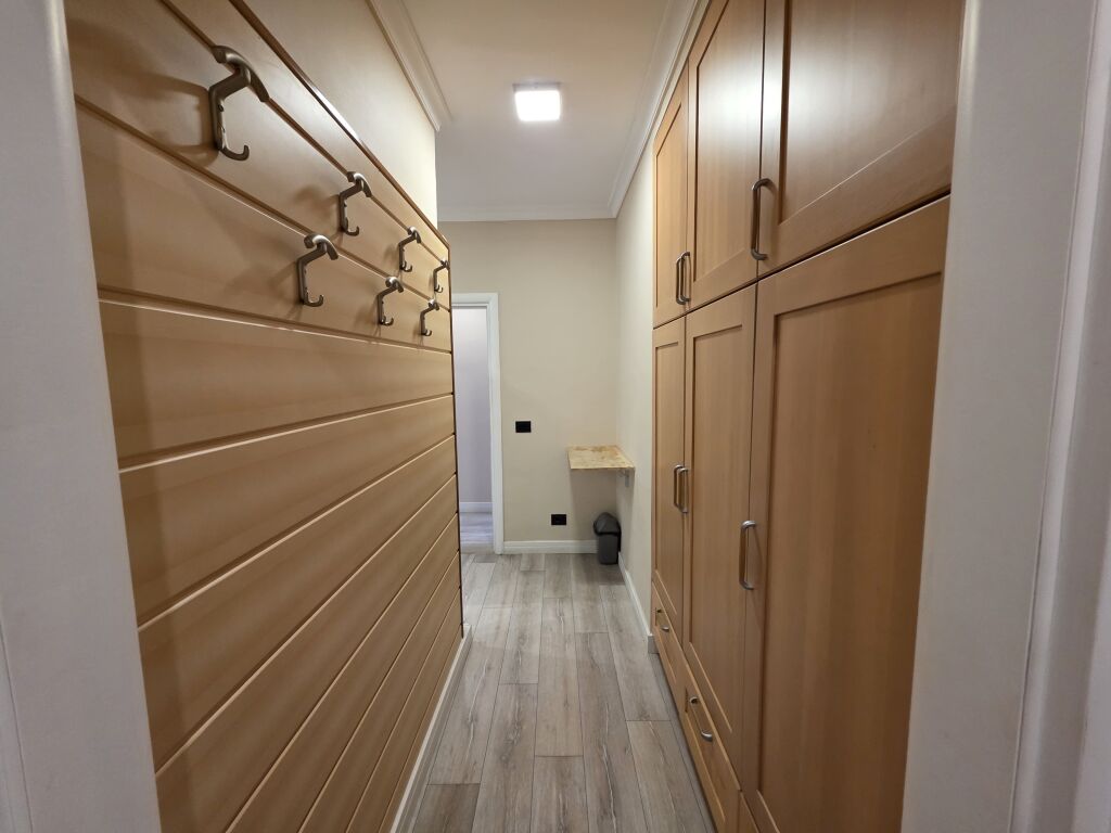 Vendiamo un appartamento a 9 Kateshet nel Centro!