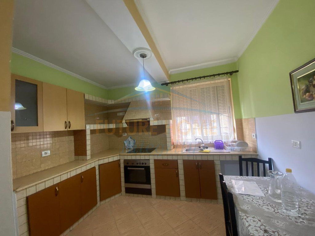 AFFITTO 1° PIANO CASA PRIVATA, VIA ARCHITETTO KASEMI, BRRYLI