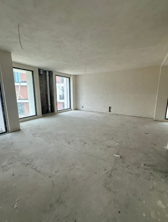 🏡 OKAZION – Apartament 2+1 për Shitje në Tulipan Residence  📍