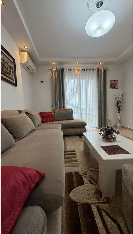 Rent, Apartment 2+1, Elbasan Street